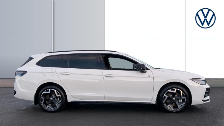 Volkswagen Passat 1.5 TSI eHybrid 272 R-Line 5dr DSG Estate